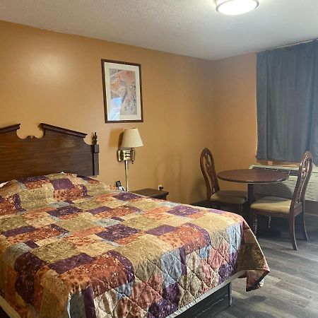 Hoosier Travel Lodge 杰弗逊维尔 外观 照片