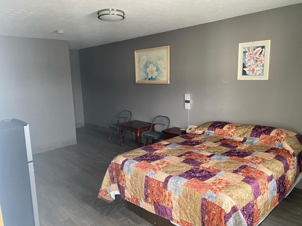 Hoosier Travel Lodge 杰弗逊维尔 外观 照片